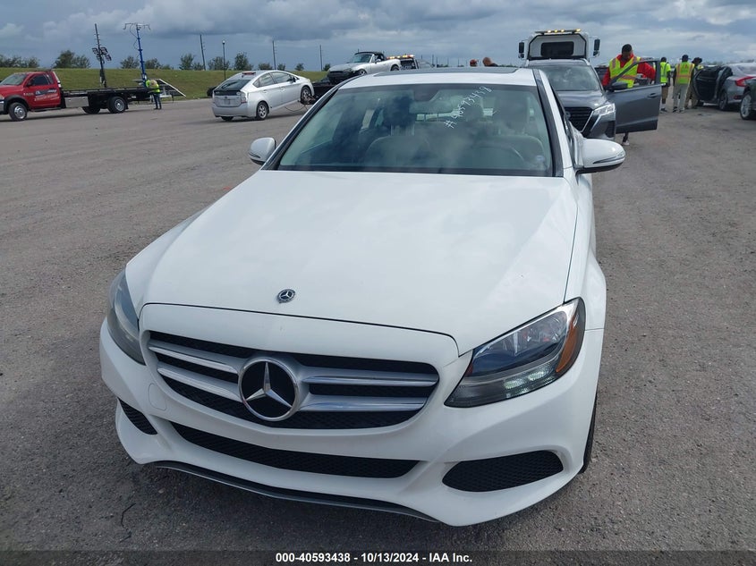2018 MERCEDES-BENZ C 300 - 55SWF4JB7JU275494