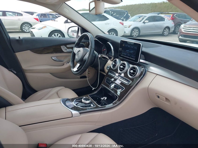 2018 MERCEDES-BENZ C 300 - 55SWF4JB7JU275494