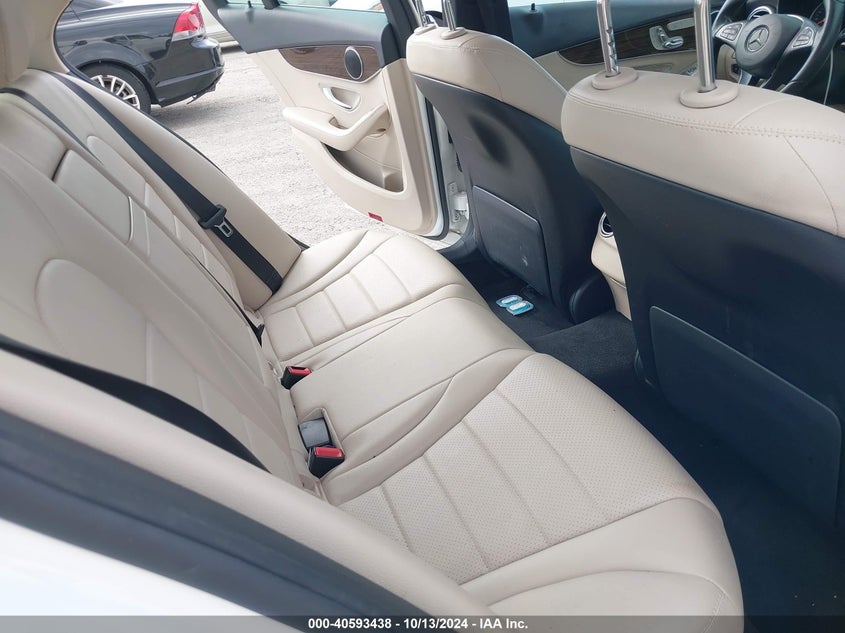 2018 MERCEDES-BENZ C 300 - 55SWF4JB7JU275494