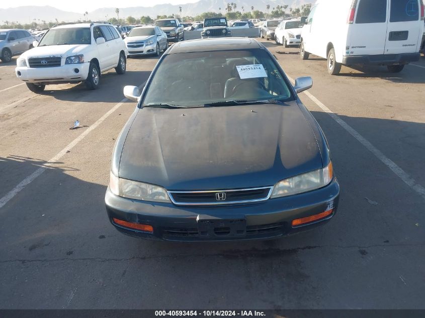 1996 Honda Accord Ex VIN: 1HGCD5669TA061132 Lot: 40593454