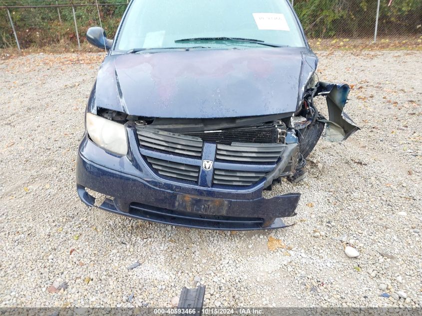 2005 Dodge Grand Caravan Se VIN: 1D4GP24R25B363896 Lot: 40593466