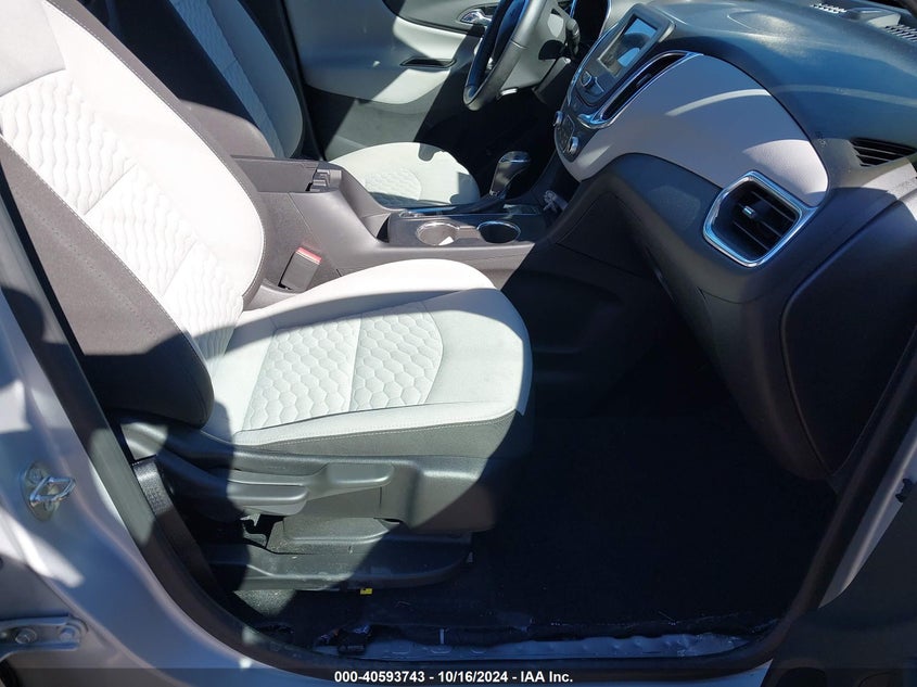 2019 CHEVROLET EQUINOX LT - 2GNAXUEV1K6187634