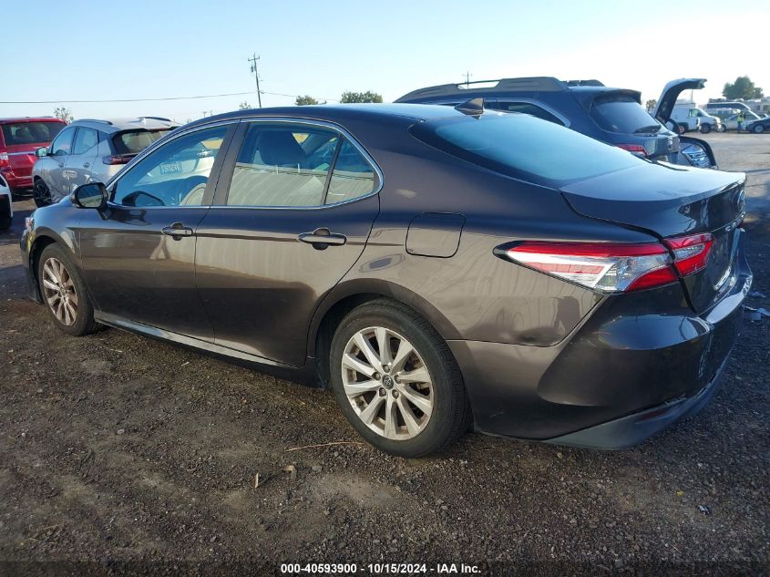 VIN 4T1B11HKXKU680045 2019 TOYOTA CAMRY no.3