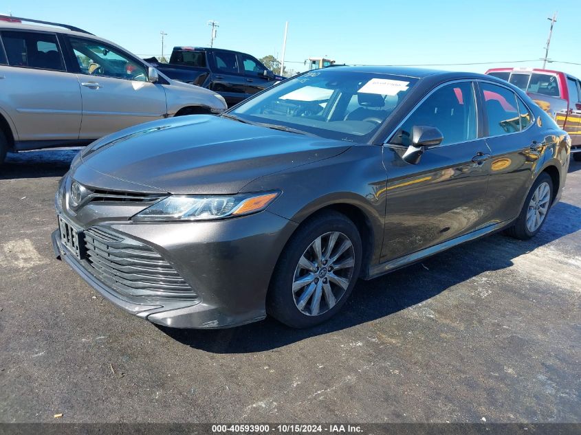 VIN 4T1B11HKXKU680045 2019 TOYOTA CAMRY no.2