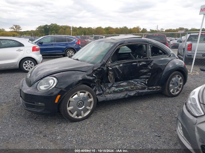 2013 Volkswagen Beetle 2.5L Fender Edition VIN: 3VWJP7AT6DM682271 Lot: 40594115