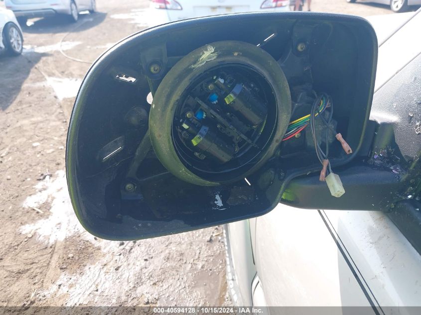 2004 GMC Sierra 1500 Sle VIN: 2GTEK19T841149530 Lot: 40594128