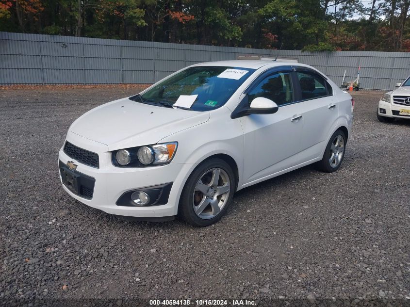 VIN 2HKRM4H78FH677913 2014 CHEVROLET SONIC no.2