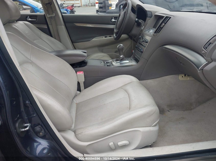 2013 INFINITI G37 JOURNEY - JN1CV6AP1DM711690