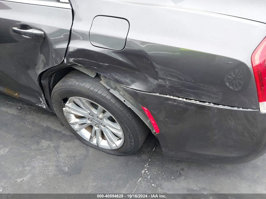 2018 CHRYSLER 300 TOURING - 2C3CCAAG1JH140369