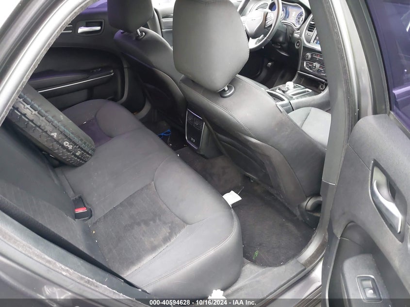 2018 CHRYSLER 300 TOURING - 2C3CCAAG1JH140369