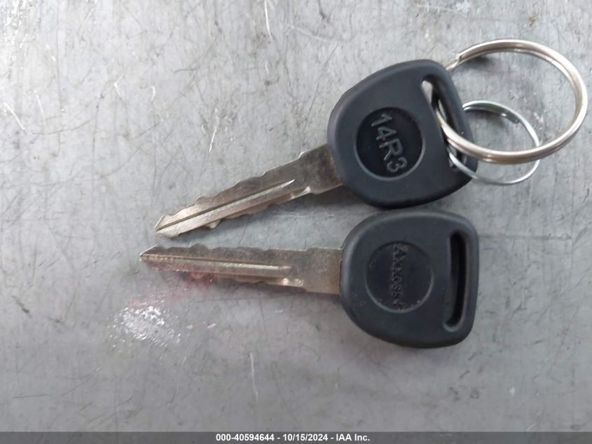 2000 GMC Sonoma Sls VIN: 1GTCS14W2YK114366 Lot: 40594644