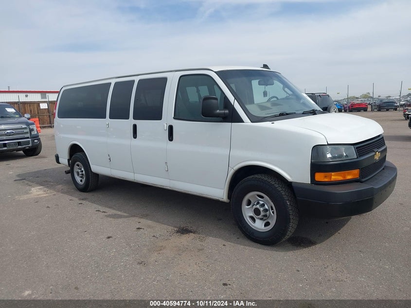 2020 CHEVROLET EXPRESS PASSENGER RWD 3500 EXTENDED WHEELBASE LT - 1GAZGPFG4L1180493