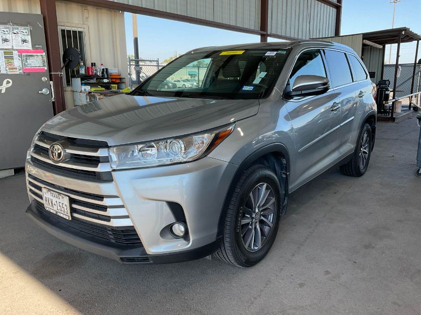 5TDJZRFH9KS710249 2019 Toyota Highlander Se/Xle