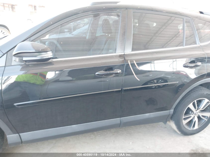 2016 TOYOTA RAV4 XLE - 2T3WFREV1GW245042