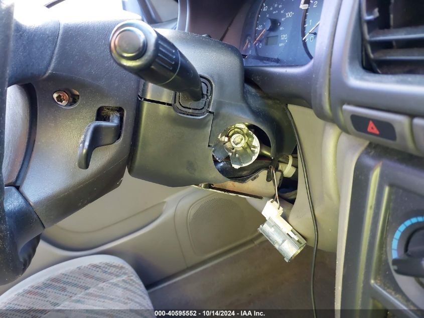 2000 Subaru Forester S VIN: JF1SF6554YH720015 Lot: 40595552