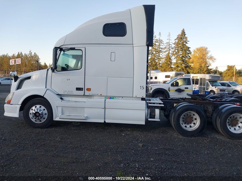 2008 Volvo Vn Vnl VIN: 4V4NC9TG28N460015 Lot: 40595800