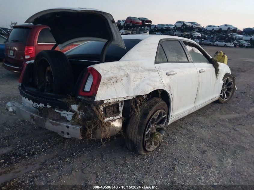 2018 Chrysler 300 Touring VIN: 2C3CCAAG1JH324565 Lot: 40596340