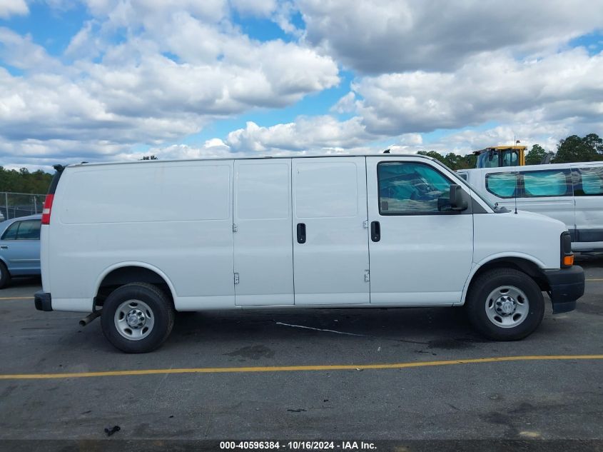 2017 Chevrolet Express 2500 Work Van VIN: 1GCWGBFF2H1123172 Lot: 40596384