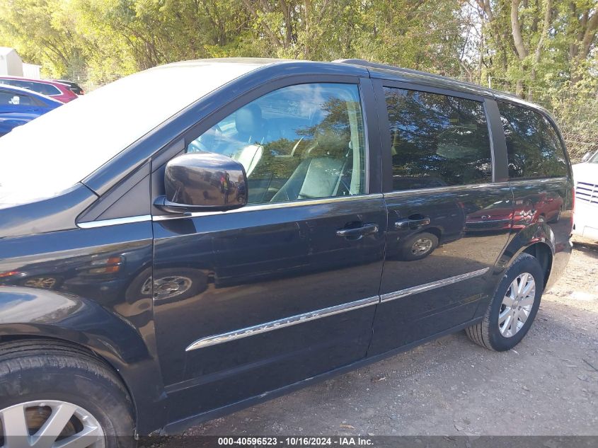 2016 Chrysler Town & Country Touring VIN: 2C4RC1BGXGR294151 Lot: 40596523