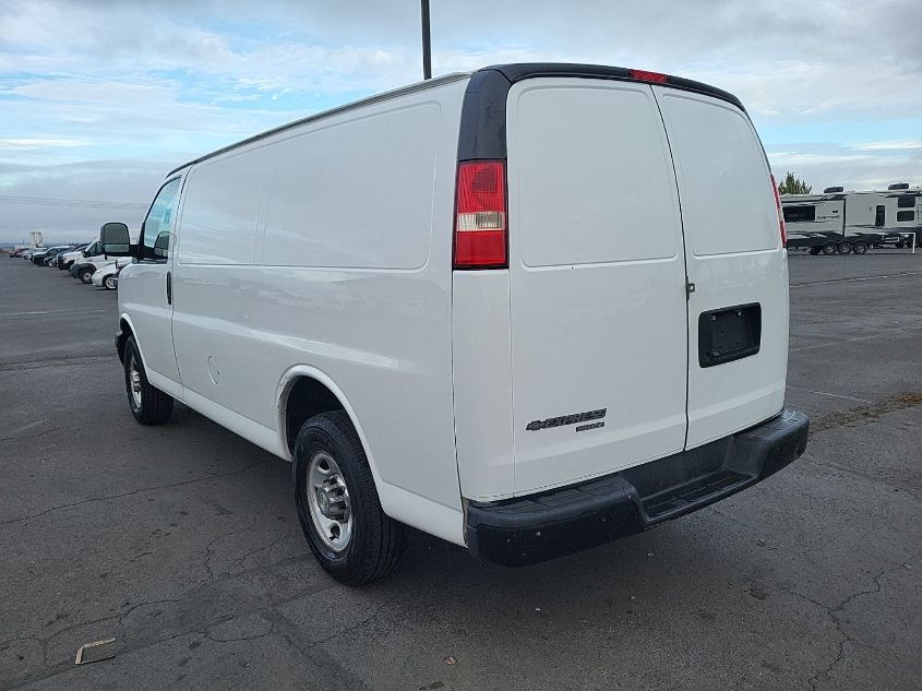 2015 Chevrolet Express G3500 VIN: 1GCZGTFF3F1135752 Lot: 40596608