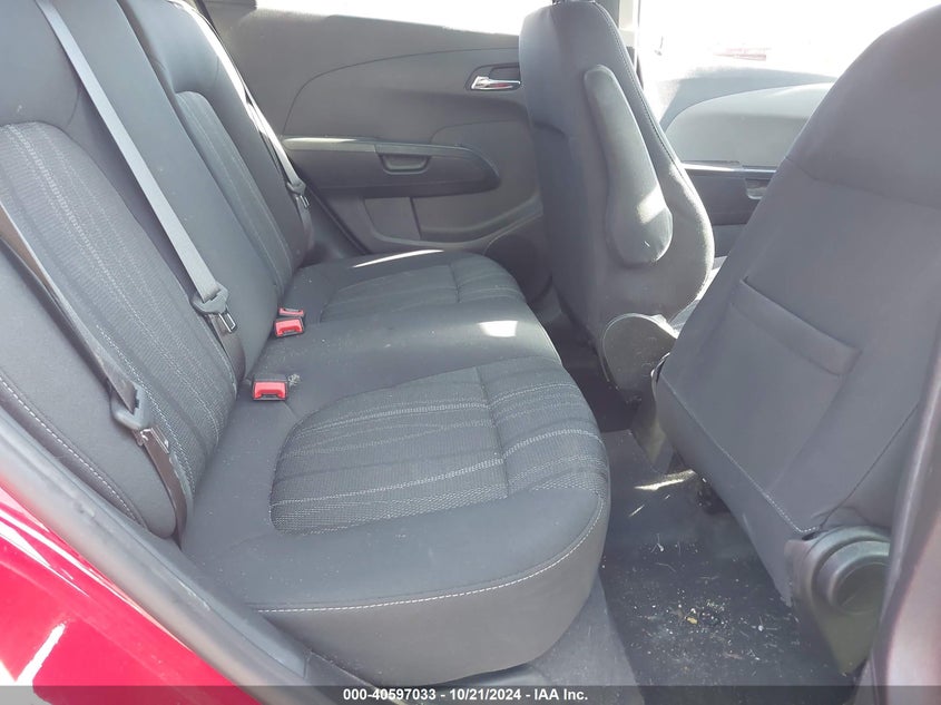 2015 CHEVROLET SONIC VIN: 1G1JC6SG2F4150825