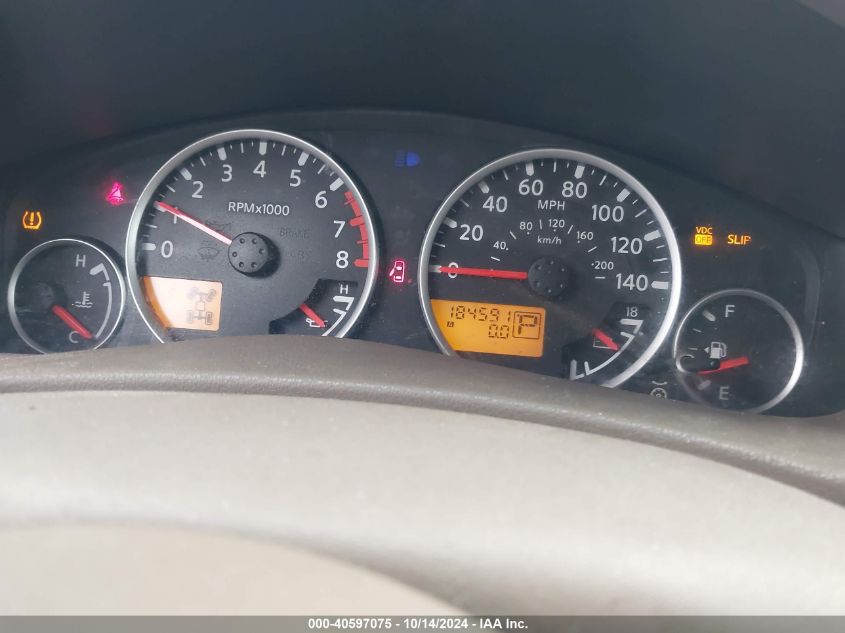 2005 Nissan Pathfinder Le VIN: 5N1AR18W25C704792 Lot: 40597075