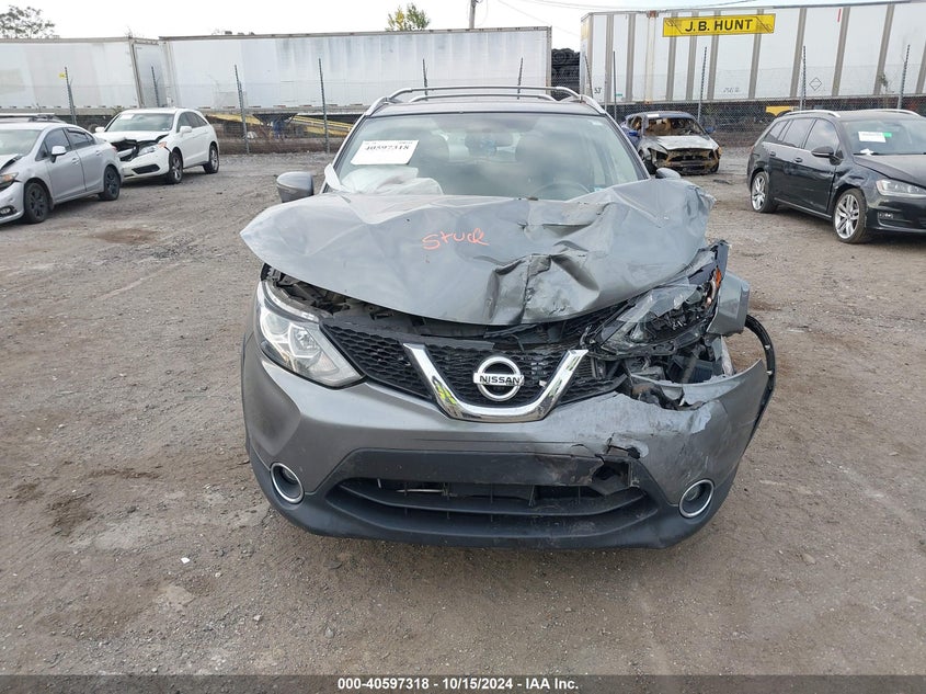2017 NISSAN ROGUE SPORT SV - JN1BJ1CR5HW108633