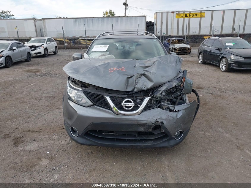2017 NISSAN ROGUE SPORT SV - JN1BJ1CR5HW108633