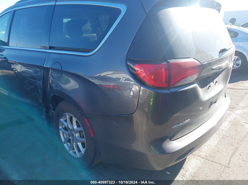 VIN 2C4RC1DG5MR551886 2021 CHRYSLER VOYAGER LXI