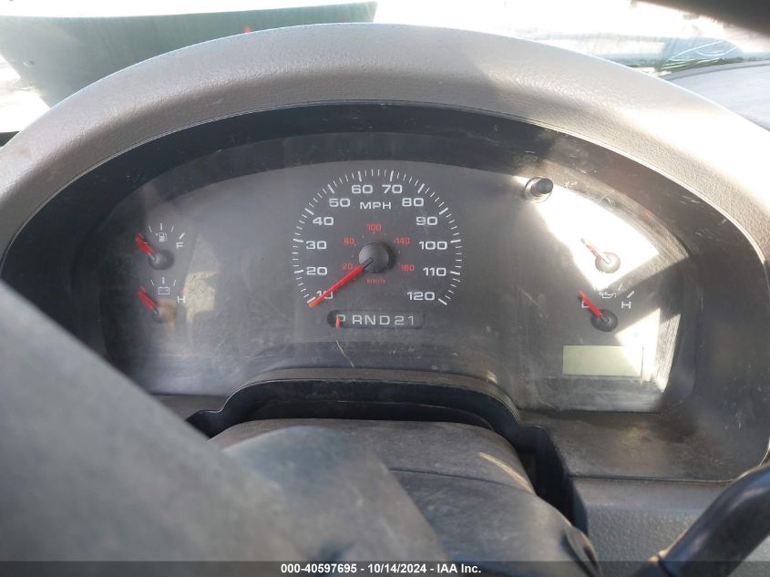 2004 Ford F-150 Stx/Xl/Xlt VIN: 1FTRF12W84NC72057 Lot: 40597695