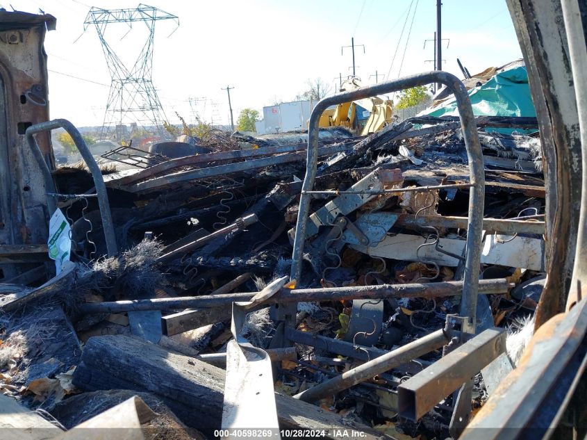 1994 Ford Econoline E350 Cutaway Van VIN: 1FDKE30G8RHC08985 Lot: 40598269