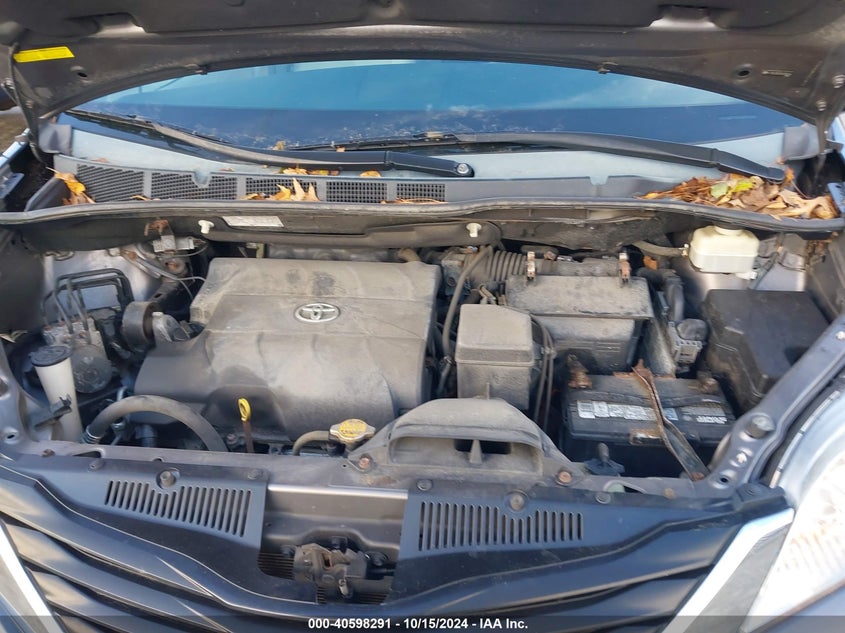 2013 Toyota Sienna Le V6 8 Passenger VIN: 5TDKK3DC2DS300764 Lot: 40598291