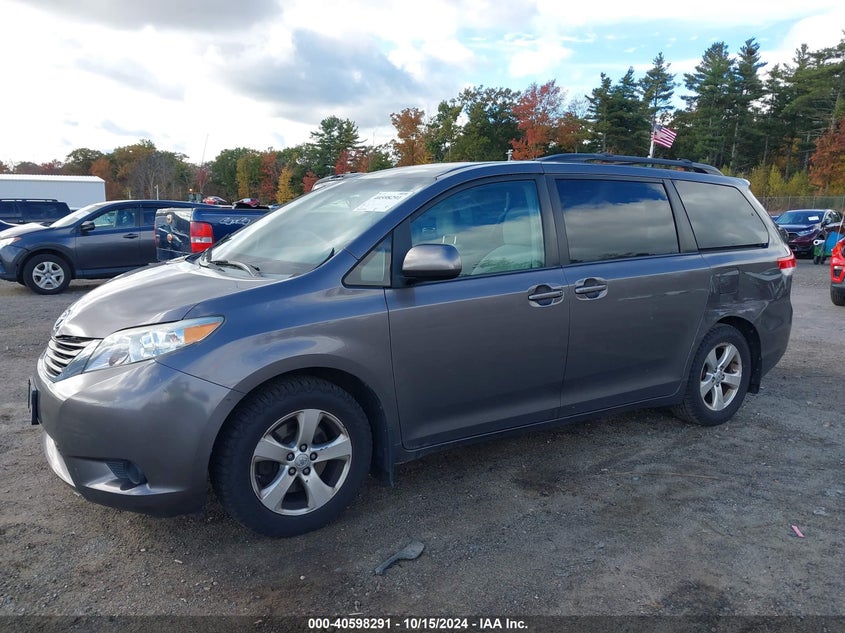 2013 Toyota Sienna Le V6 8 Passenger VIN: 5TDKK3DC2DS300764 Lot: 40598291