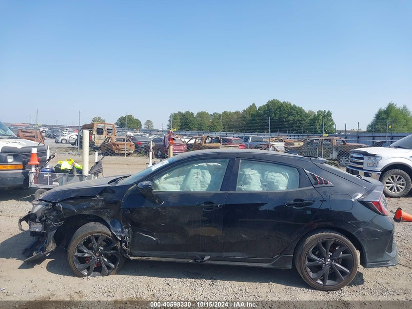 2018 HONDA CIVIC VIN: SHHFK7H9XJU415375