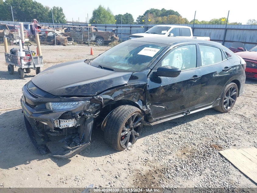 2018 HONDA CIVIC VIN: SHHFK7H9XJU415375