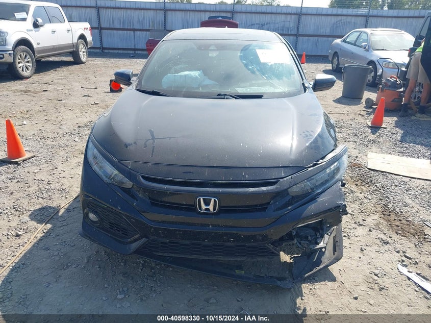 2018 HONDA CIVIC VIN: SHHFK7H9XJU415375