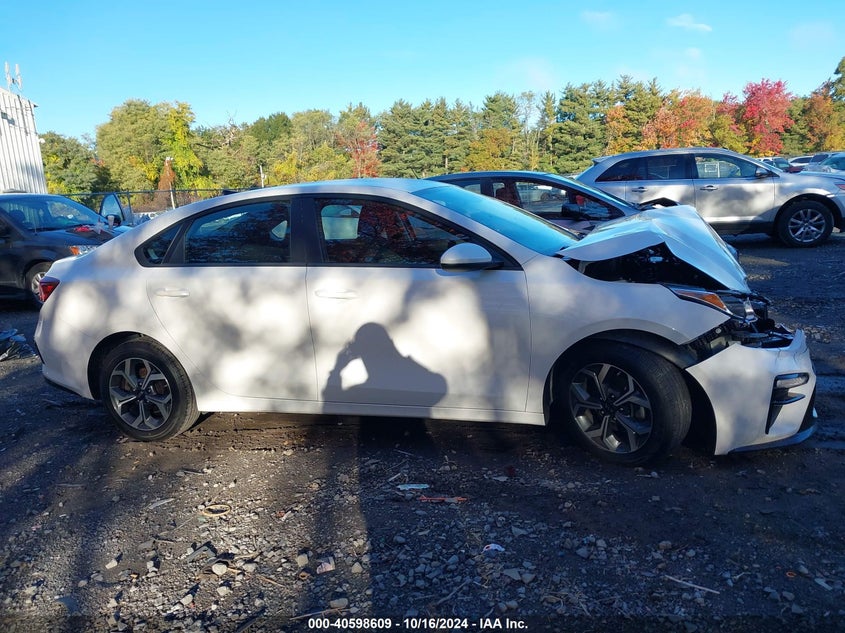 2021 KIA FORTE LXS - 3KPF24AD7ME374759