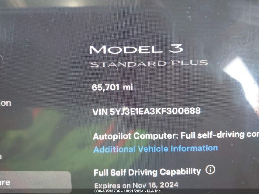 2019 Tesla Model 3 VIN: 5YJ3E1EA3KF300688 Lot: 40598786