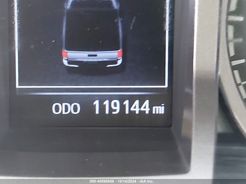 2018 Toyota Tacoma Sr5 V6 VIN: 5TFAZ5CN9JX05613 Lot: 40598858