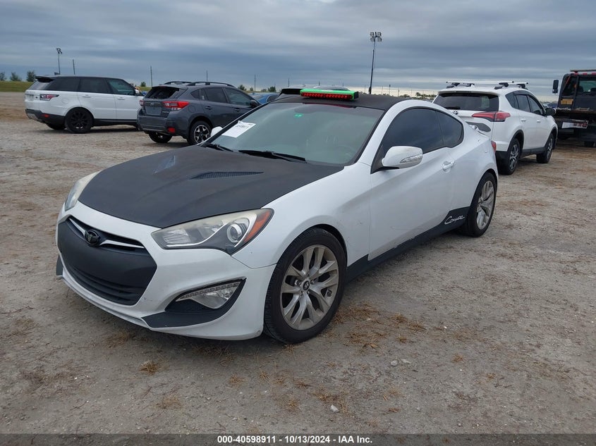 2015 HYUNDAI GENESIS 3.8 BASE - KMHHU6KJ5FU124097