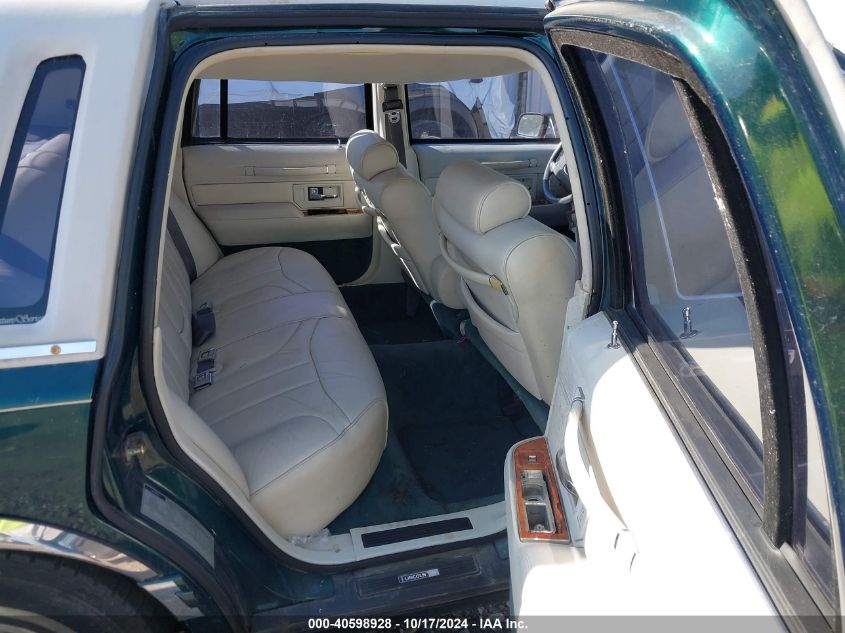 1993 Lincoln Town Car Signature/Jack Nicklaus VIN: 1LNLM82W5PY697691 Lot: 40598928