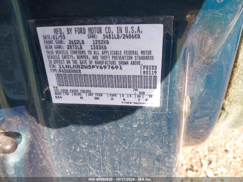 1993 Lincoln Town Car Signature/Jack Nicklaus VIN: 1LNLM82W5PY697691 Lot: 40598928