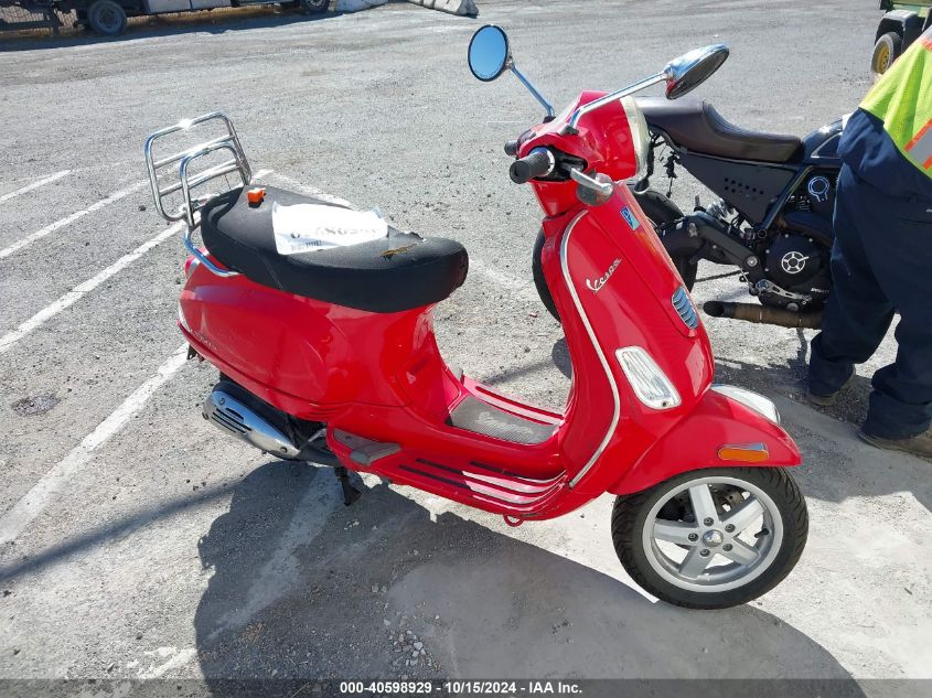 2013 Vespa Lx 150Ie VIN: ZAPM688FXD5004104 Lot: 40598929