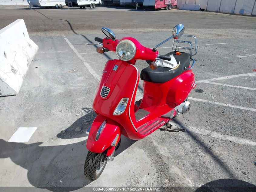 2013 Vespa Lx 150Ie VIN: ZAPM688FXD5004104 Lot: 40598929