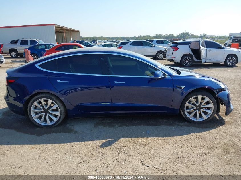 2018 Tesla Model 3 Long Range/Mid Range VIN: 5YJ3E1EA3JF049721 Lot: 40598976