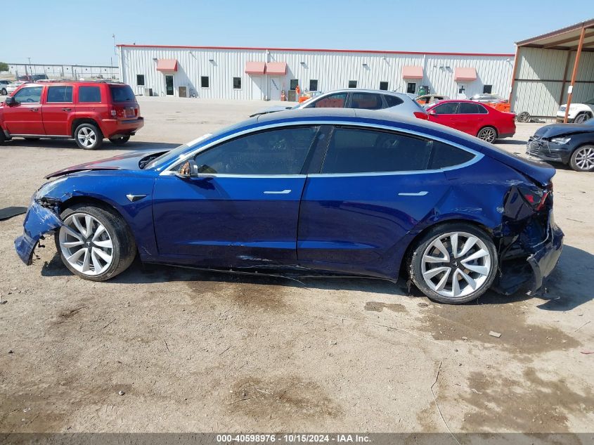 2018 Tesla Model 3 Long Range/Mid Range VIN: 5YJ3E1EA3JF049721 Lot: 40598976