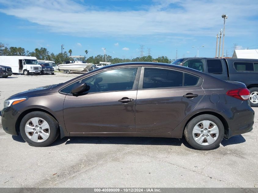 2017 Kia Forte Lx VIN: 3KPFK4A74HE147772 Lot: 40599009