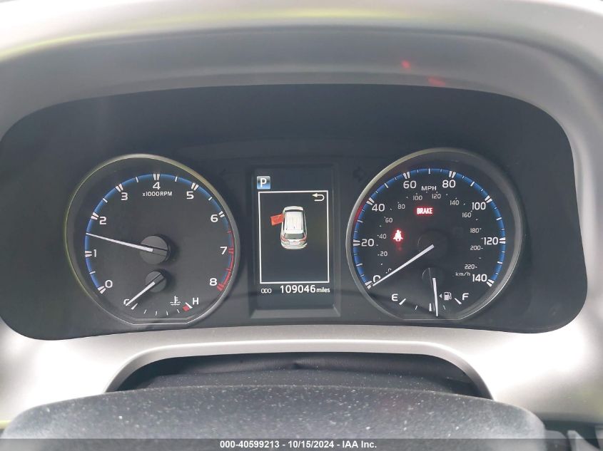 2017 Toyota Rav4 Xle VIN: JTMRFREV4HJ141870 Lot: 40599213