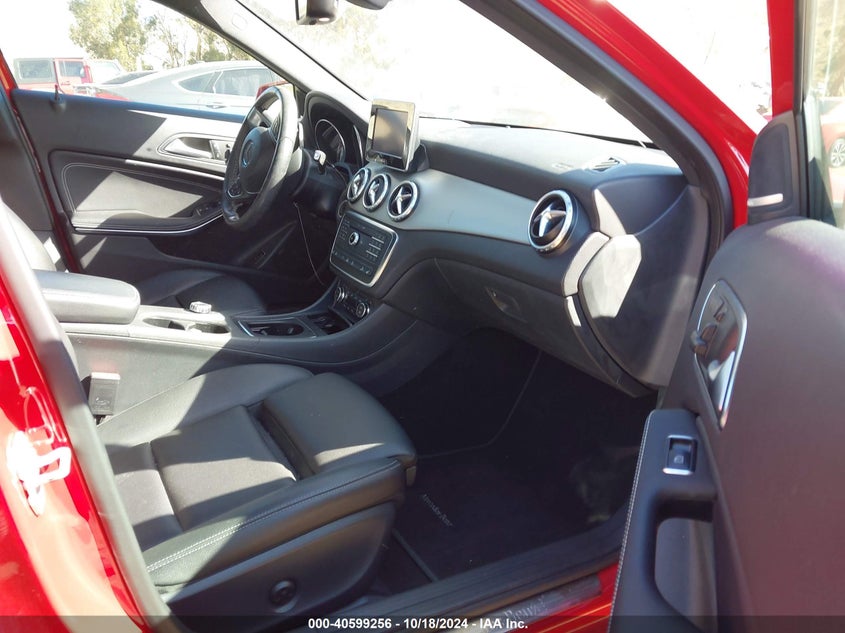 VIN WDCTG4GB4HJ359102 2017 MERCEDES-BENZ GLA 250 4MATIC