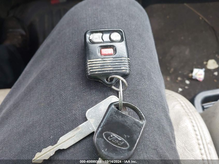 2010 Ford F-150 Fx4/Harley-Davidson/King Ranch/Lariat/Platinum/Xl/Xlt VIN: 1FTFW1EV5AFB65544 Lot: 40599385